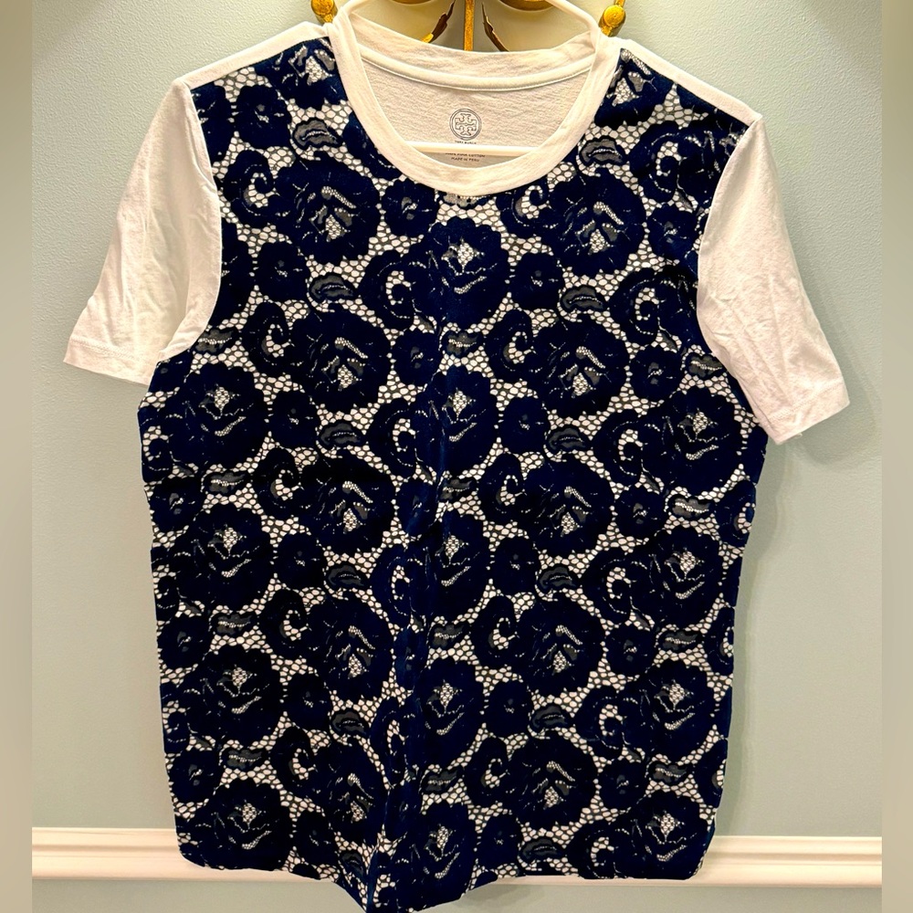 Tory Burch Size M TShirt